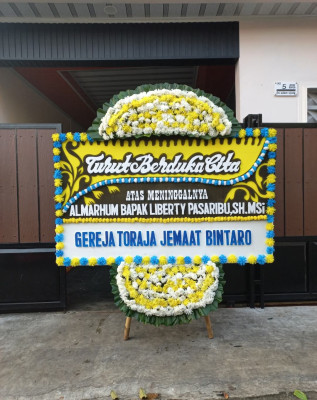 Papan Bunga Duka di Ubrug