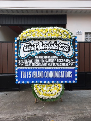 Papan Bunga Duka di Ubrug